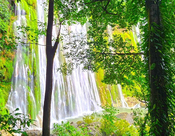 tengku siwa waterfall tour flores