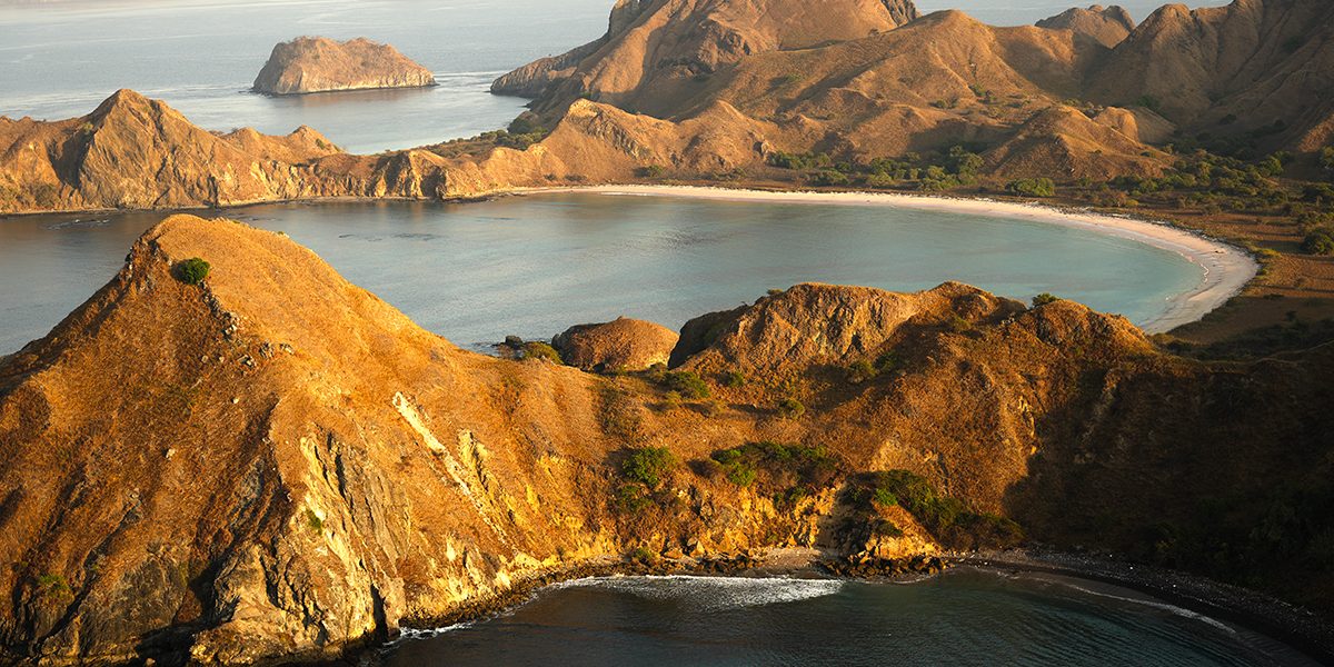 komodo island tour